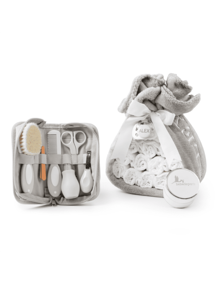 Gâteau de Couches avec Trousse de Toilette | Cadeau Naissance Complet