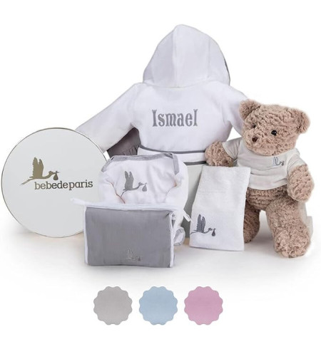 Coffret Bébé avec Peignoir Brodé | Cadeau Naissance Personnalisé – Bebedeparis.com