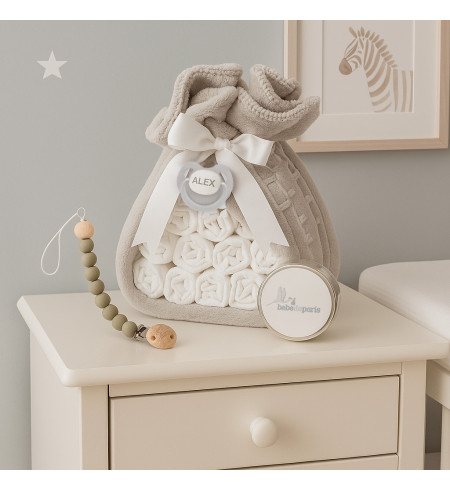 Gâteau de Couches avec Attache-tétine | Cadeau Bébé Original et Utile