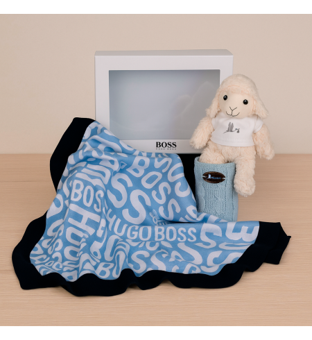 Coffret Bébé Mantita Hugo Boss | Cadeau Doux et Élégant – Bebedeparis.com