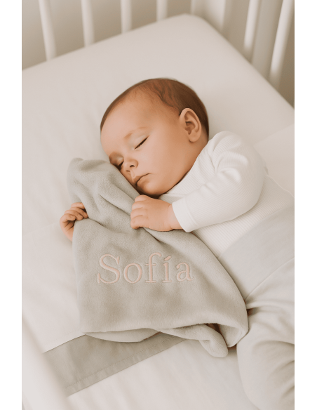 Coffret bébé couverture personnalisée et pyjama | Cadeau tendre et original