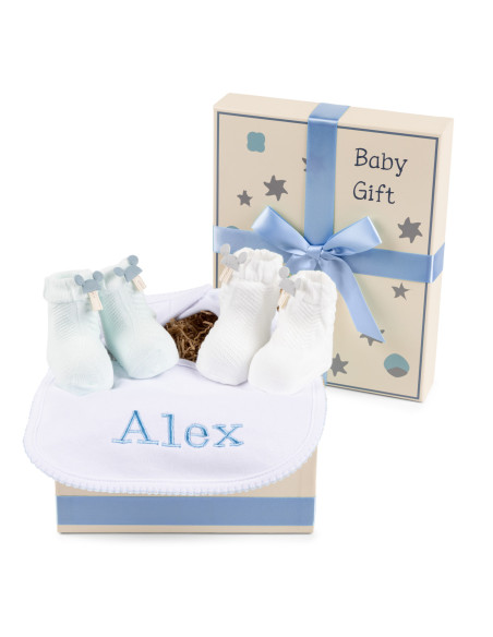 Coffret Cadeau avec Chaussettes, Bavoir Brodé et Accessoires Uniques – Pour Nouveau-né