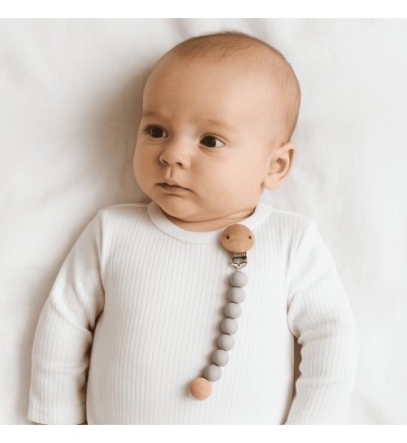 Gâteau de Couches avec Attache-tétine | Cadeau Bébé Original et Utile