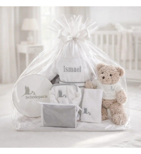 Coffret Bébé avec Peignoir Brodé | Cadeau Naissance Personnalisé – Bebedeparis.com