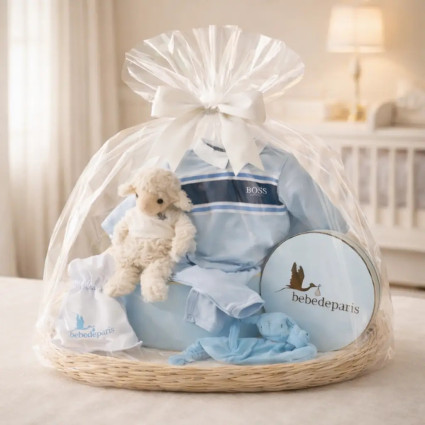 Coffret Bébé Hugo Boss Serenity Rayé | Cadeau Naissance Élégant – Bebedeparis.com