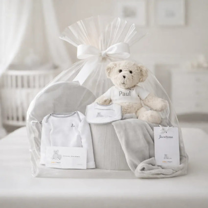 Coffret bébé : couverture brodée, body, bavoir et peluche | Cadeau complet pour naissance