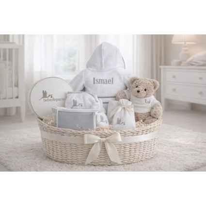 Coffret Bébé avec Peignoir Brodé | Cadeau Naissance Personnalisé – Bebedeparis.com 2