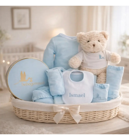 Coffret Bébé avec Bavoir Brodé | Cadeau Personnalisé – Bebedeparis.com
