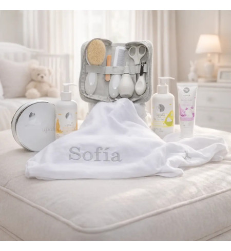 Coffret Cosmétique et Mousseline Personnalisée | Cadeau de Naissance Élégant