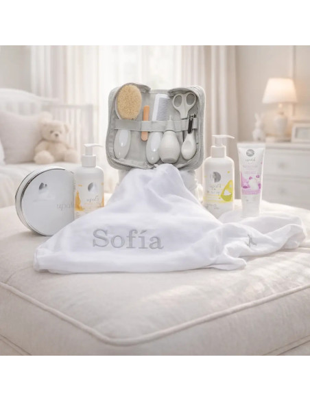 Coffret Cosmétique et Mousseline Personnalisée | Cadeau de Naissance Élégant