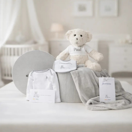 Coffret bébé : couverture brodée, body, bavoir et peluche | Cadeau complet pour naissance 2