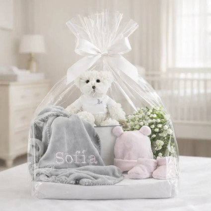 Coffret bébé avec couverture brodée et peluche | Cadeau naissance raffiné