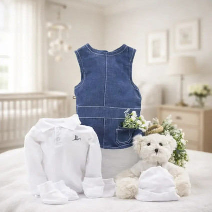 Coffret fille avec vêtements et peluche | Cadeau naissance doux et raffiné 2