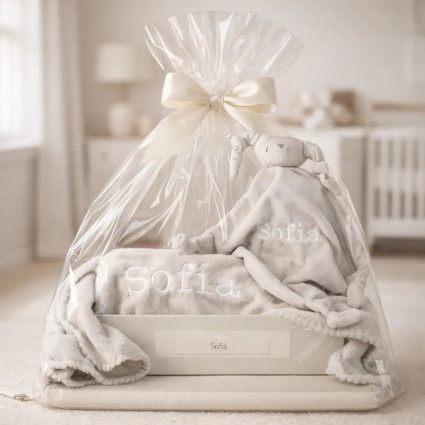Cadeau personnalisé bébé : couverture et doudou avec prénom | Naissance et baby shower