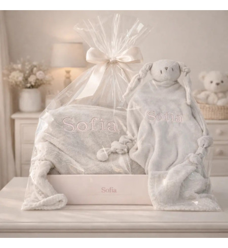 Cadeau personnalisé bébé : couverture et doudou avec prénom | Naissance et baby shower