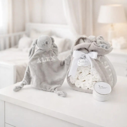 Gâteau de Couches avec Doudou | Cadeau de Naissance Pratique et Mignon 2