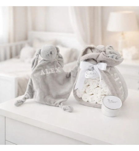 Gâteau de Couches avec Doudou | Cadeau de Naissance Pratique et Mignon