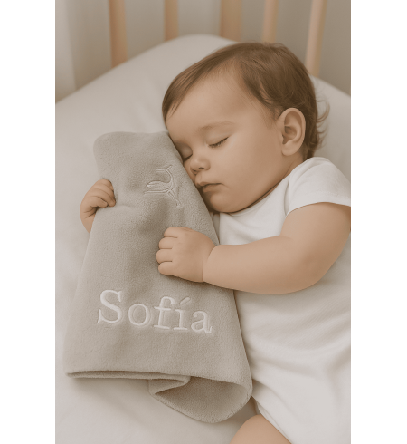 Gâteau de Couches avec Couverture Bébé | Cadeau Doux et Utile – Bebedeparis.com