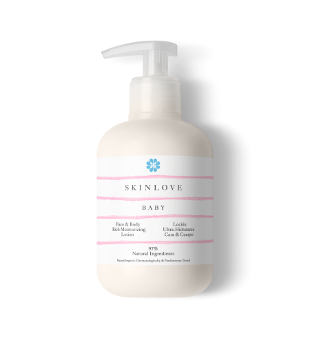 Cajita de madera productos cosméticos para bebés